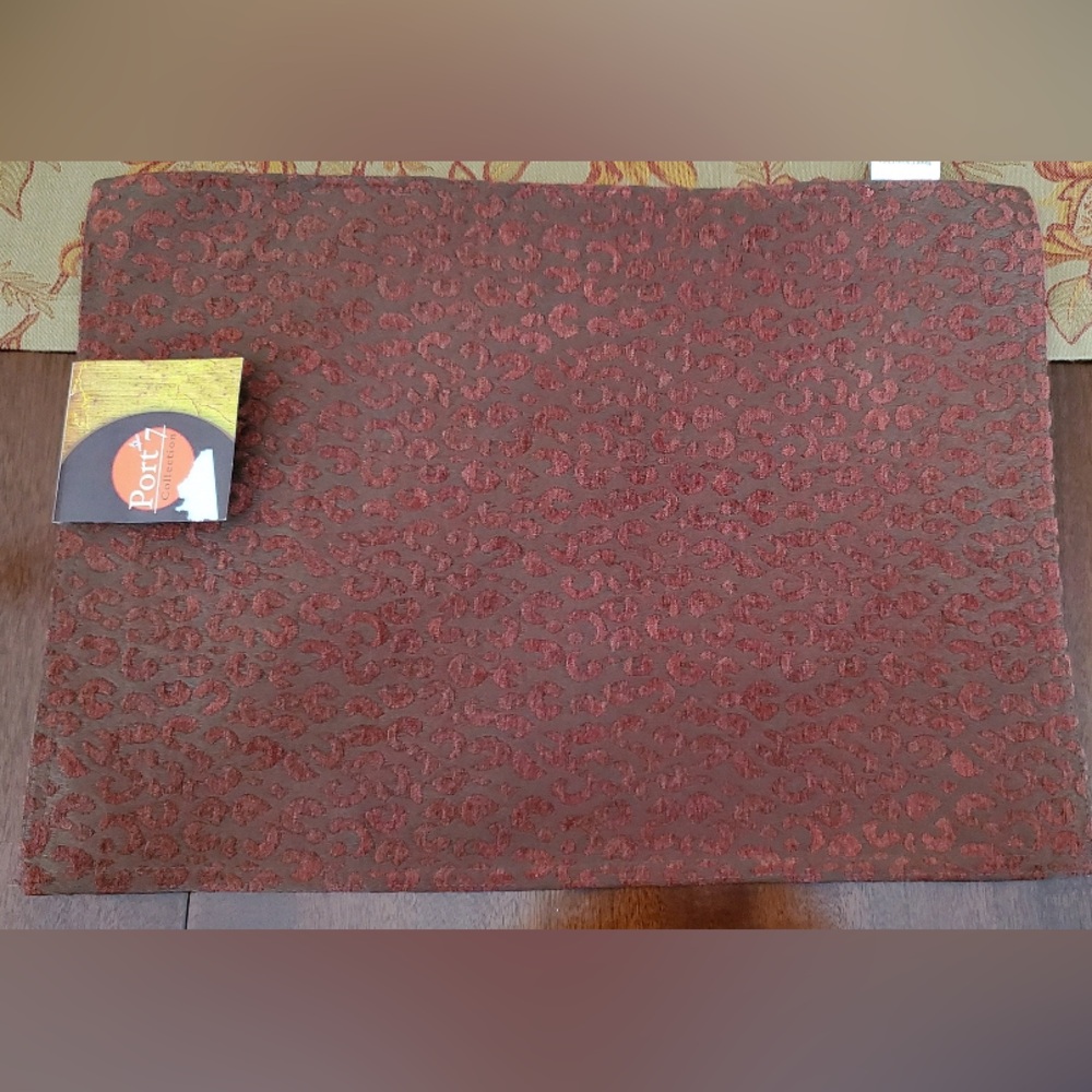 NWT 6 Placemats leopard pattern cut velvet on Chocolate Brown background